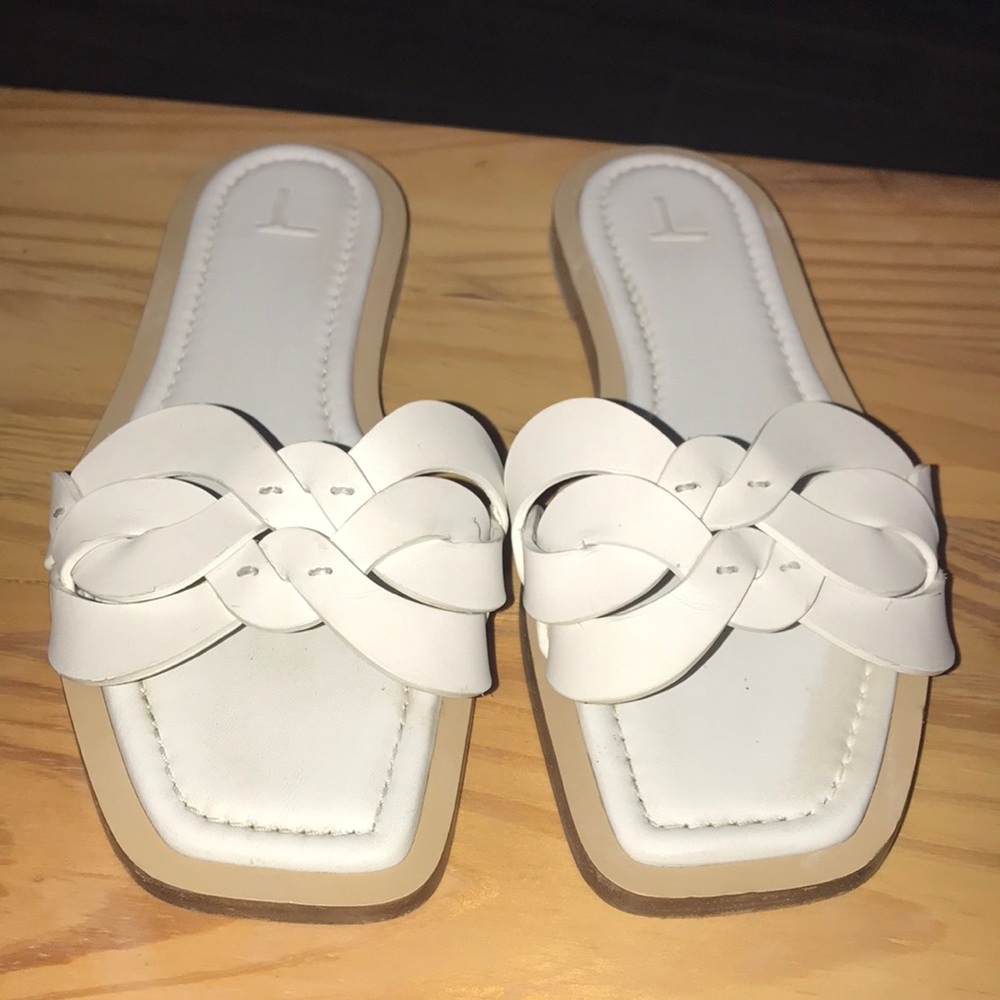 Lafayette White leather sandals